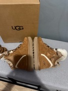 Buty UGG Highmel, rozmiar 36, kolor wielbłądzi.