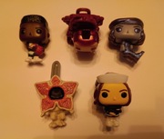 Zestaw 5 figurek Stranger Things Kinder Joy 