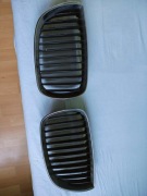 Nerki, grill BMW 3 E90 E91. Komplet L+P