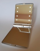 lusterko kieszonkowe z diodami led