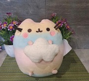 Pusheen tęczowy z chmurką 