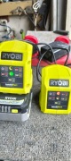 Ładowarka Ryobi 