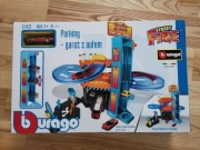 Parking garaż z autem. Burago. 