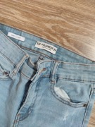 Jeansy damskie pullandbear