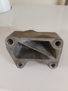 Łapa mocowanie silnika Jeep Grand Cherokee WK2