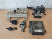 Volvo S40 V50 2,0 D 04r zestaw startowy 30729518 5WS40212G-T sterownik CEM