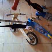 Rowerek biegowy drewniany jeździk, Szary, Piccolo Kids plus hulajnogi 