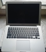 (22) laptop Apple A1466 - Intel Core i5