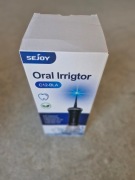 Irygator do zębów marki Sejoy, model C12-BLA. 
