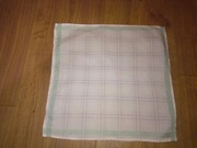 Chusteczka bawełniana do nosa damska naszywka 28 x 26cm zielona PRL