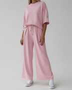 Komplet dresowy masełko - oversize T-shirt i szerokie spodnie RÓŻ