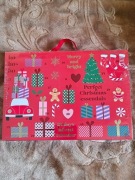 Kalendarz adwentowy Sinsay ze świąteczną biżuterią