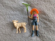 Nowa składana figurka lalka Barbie farmerka krowa grabie