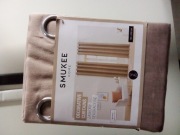 Dwie beżowe dekoracyjne zasłony na przelotkach SMUKEE 2x zasłona kółka 