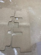 Nissan Quest 11-17 dywaniki bardzo grube welur 