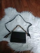 Piękna czarna torebka