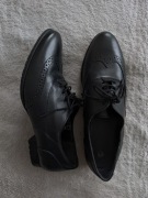 Czarne eleganckie skórzane wiązane buty wizytowe 41 skóra naturalna