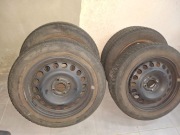 Opony zimowe 15" na felgach 6Jx15 H2, 4x100, ET49 Opel Meriva