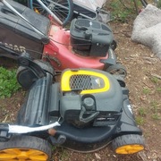 Kosiarki spalinowe części pily podkaszarki części 