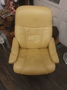 Fotel ze Skory Naturalnej w kolorze Ecru