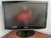 Monitor LCD Samsung B2230 - sprawny 