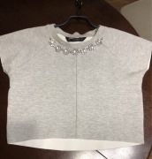 Zara , krótka koszulka z biżuteryjnym zdobieniem M