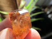 Topaz - naturalny kryształ - 64 ct