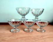 5 pucharków do lodów deserów Kig Indonesia, Indonezja, stare szkło, vintage