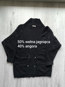 Kardigan sweter zapinany na guziki dwurzędowe angora wełna jagnięca czarny 