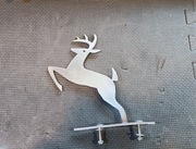 Jelonek jeleń na maskę John Deere stal inox 17cm prezent dla rolnika logo