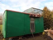 Gołębnik metalowy, ocieplony, z rafą