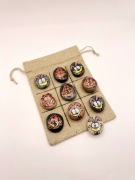 Gra kieszonkowa kółko i krzyżyk podróżna pomalowane kamienie Garfield 