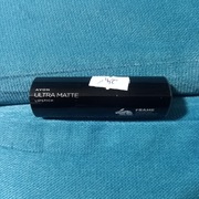 Avon Ultra Matte szminka Electric Pink