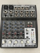 MIKSER BEHRINER HENYX 802