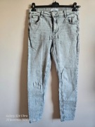 Spodnie Jeansowe Reserved | Rozmiar L | Jasny Denim | Wygodne i elastyczne