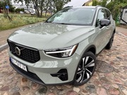 Volvo XC40 B5 AWD Ultimate 12/22 Harman Kardon Panorama 360 koła 20 cali