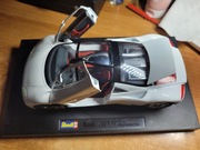 1:18 w kartonie REVELL Audi AVUS quattro