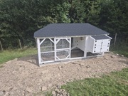 Kurnik dla kur  z wolierą 