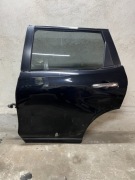 Nissan Xtrail t32 drzwi lewy tył kompletne uszkodzone