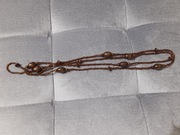 2 naszyjniki, długie, korale, brązowe kamienie