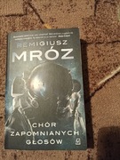 Ż5- Chór zapomnianych głosów - Remigiusz Mróz 