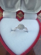 Złoty  pierścionek.. 