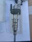 Wtryskiwacz wtrysk BMW  n43 n53 13537589048