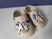 Klapki/buty  piankowe AXIM r.24