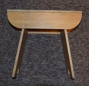 Taboret stołek drewniany niski