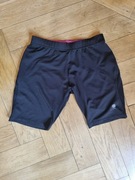 czarne krótkie legginsy KARRIMOR