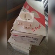 Gniazda systemowe ABB 5525N DATA 05359 R1