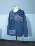 Niebieski bawełniany sweter z kołnierzykiem w haftowane kwiaty vintage