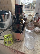 Wyciskarka Kuvings Supper Evo 820 złota 