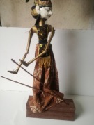 STARA  LALKA ...MARIONETKA   Z INDONEZJI 54 CM !!